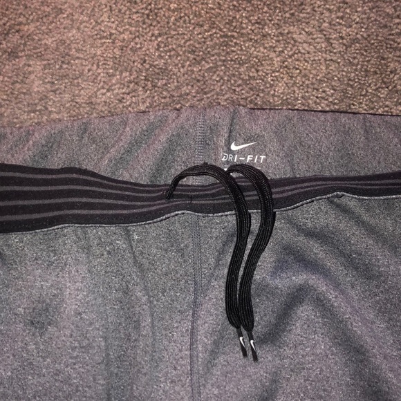 Nike Dri Fit Sweatpants - Picture 3 of 3